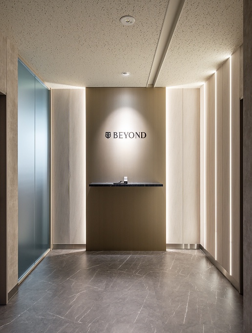 BEYONDのエントランス